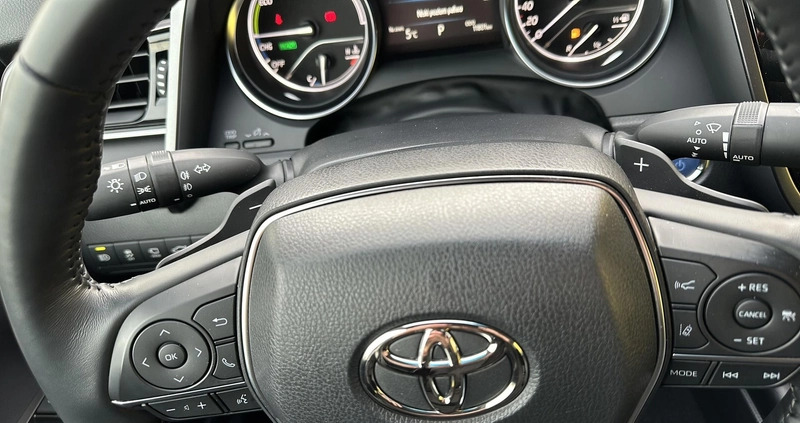 Toyota Camry cena 191900 przebieg: 11805, rok produkcji 2022 z Wilamowice małe 497